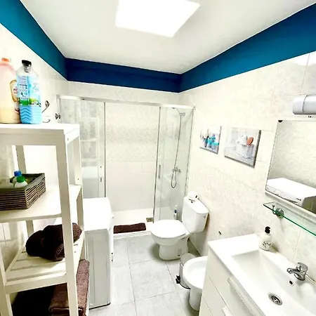 Luxury Sea Front Iii *