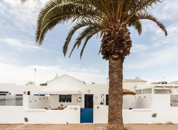 Daire Luxury Sea Front Iii *