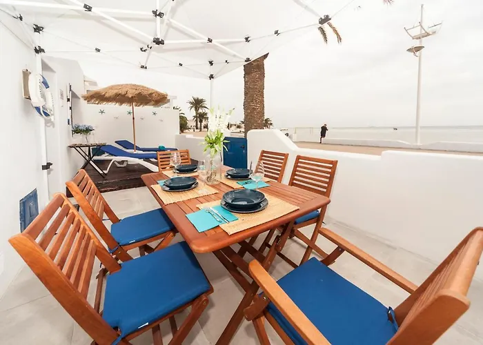 Luxury Sea Front Iii *