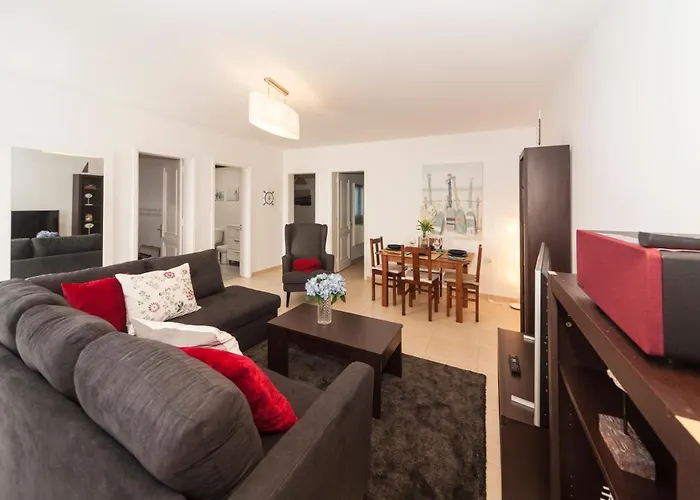 Luxury Sea Front Iii