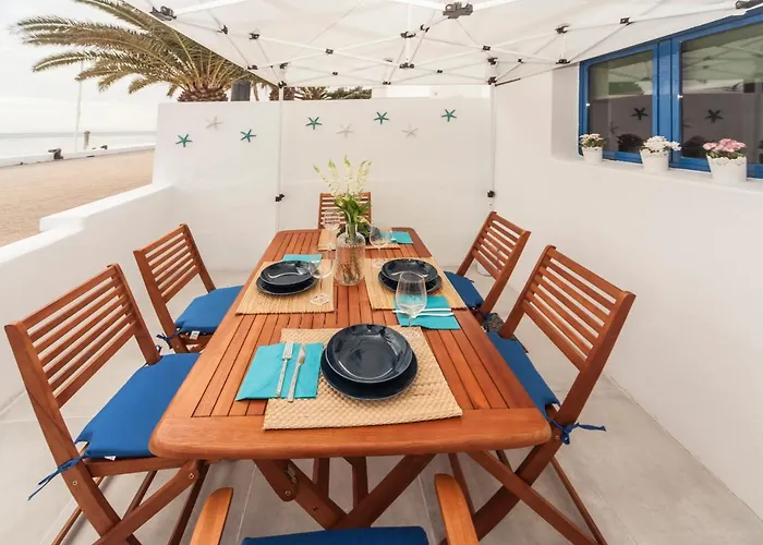 Luxury Sea Front Iii Apartment *